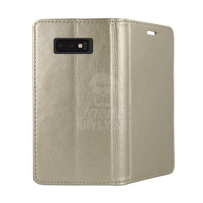 Knižkové puzdro Magnet Book zlaté – Samsung Galaxy S10e | Kryty na mobil Kryty na mobil | Knižkové puzdro Magnet Book zlaté – Samsung Galaxy S10e | Kryty na mobil