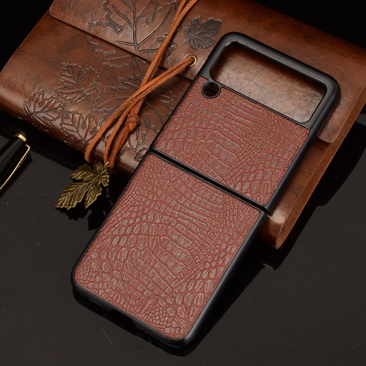 Kryt Shockproof Crocodile Texture hnedý – Samsung Galaxy Z Flip 3 | Kryty na mobil Kryty na mobil | Kryt Shockproof Crocodile Texture hnedý – Samsung Galaxy Z Flip 3 | Kryty na mobil