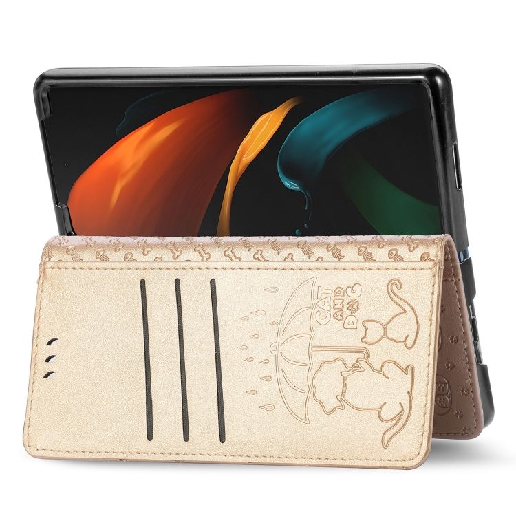 Peňaženkové puzdro Embossing Pattern Pes a Mačka zlaté – Samsung Galaxy Z Fold 3 | Kryty na mobil Kryty na mobil | Peňaženkové puzdro Embossing Pattern Pes a Mačka zlaté – Samsung Galaxy Z Fold 3 | Kryty na mobil
