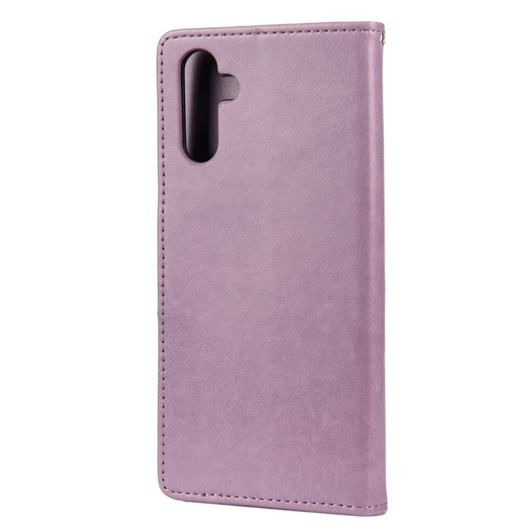 Peňaženkové puzdro Embossing Pattern Motýľ a kvet fialové – Samsung Galaxy A13 5G | Kryty na mobil Kryty na mobil | Peňaženkové puzdro Embossing Pattern Motýľ a kvet fialové – Samsung Galaxy A13 5G | Kryty na mobil