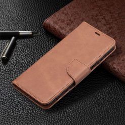 Peňaženkové puzdro Retro Lambskin hnedé – Realme 8 5G | Kryty na mobil Kryty na mobil | Peňaženkové puzdro Retro Lambskin hnedé – Realme 8 5G | Kryty na mobil