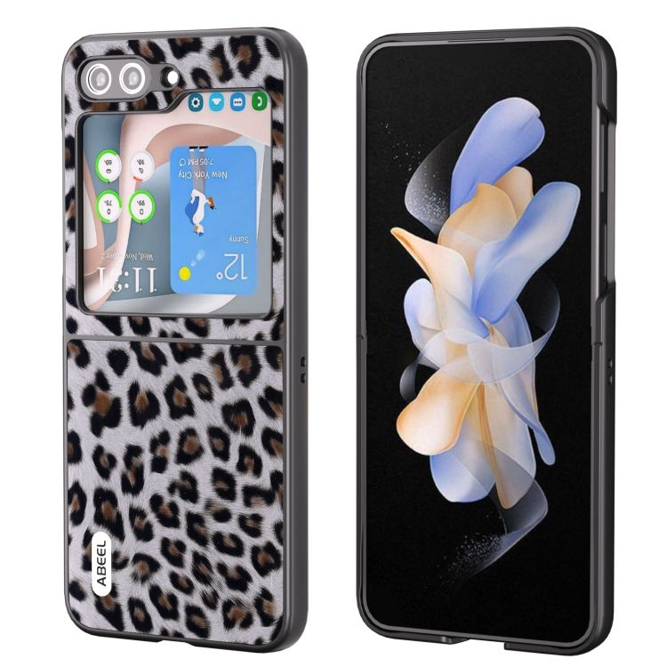 Kryt Abeel Leopard Case biely – Samsung Galaxy Z Flip 5 | Kryty na mobil Kryty na mobil | Kryt Abeel Leopard Case biely – Samsung Galaxy Z Flip 5 | Kryty na mobil