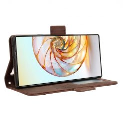 Kryty na mobil | Peňaženkové puzdro Slots case hnedé – Nubia Z60 Ultra | Kryty na mobil