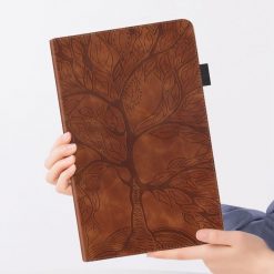 Knižkové puzdro Embossing Pattern Strom hnedé – Xiaomi Pad 6S Pro | Kryty na mobil Kryty na mobil | Knižkové puzdro Embossing Pattern Strom hnedé – Xiaomi Pad 6S Pro | Kryty na mobil