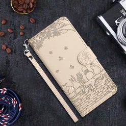 Kryty na mobil | Peňaženkové puzdro Embossing Pattern Mačky béžové – Samsung Galaxy S24 FE | Kryty na mobil