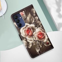 Samsung Galaxy A16 4G/5G Knižkové puzdro Trendy Cross case Ruže na čiernom | Kryty na mobil Kryty na mobil | Samsung Galaxy A16 4G/5G Knižkové puzdro Trendy Cross case Ruže na čiernom | Kryty na mobil