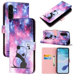 Knižkové puzdro Trendy Cross case Baby panda – Samsung Galaxy A56 | Kryty na mobil Kryty na mobil | Knižkové puzdro Trendy Cross case Baby panda – Samsung Galaxy A56 | Kryty na mobil