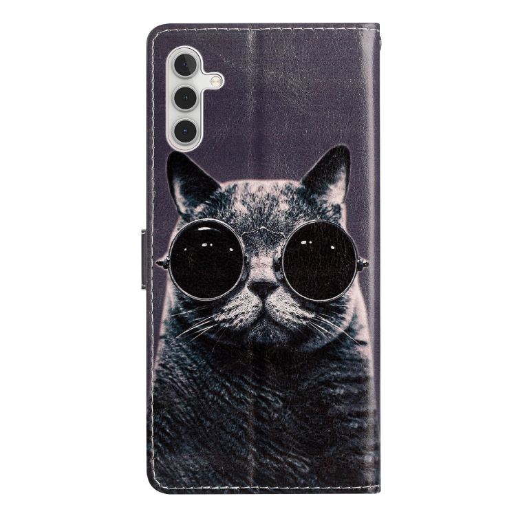 Knižkové puzdro Trendy Cross case Mačka s okuliarmi – Samsung Galaxy A56 | Kryty na mobil Kryty na mobil | Knižkové puzdro Trendy Cross case Mačka s okuliarmi – Samsung Galaxy A56 | Kryty na mobil