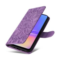 Kryty na mobil | Peňaženkové puzdro Embossing Pattern Slnečnica fialové – Samsung Galaxy A06 | Kryty na mobil