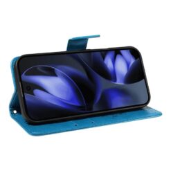 Kryty na mobil | Peňaženkové puzdro Embossing Pattern Strom a mačka modré – Google Pixel 10 / Pixel 10 Pro | Kryty na mobil