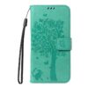 Kryty na mobil | Peňaženkové puzdro Embossing Pattern Strom a mačka fialové – Google Pixel 10 Pro XL | Kryty na mobil