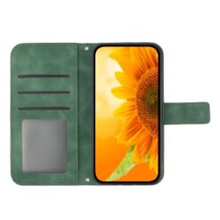 Kryty na mobil | Peňaženkové puzdro Embossing Pattern Kvet zelené – T Phone 3 | Kryty na mobil
