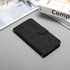 Kryty na mobil | Peňaženkové puzdro Embossing Pattern Motýľ a ruže čierne – T Phone 3 | Kryty na mobil
