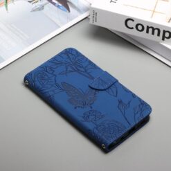 Kryty na mobil | Peňaženkové puzdro Embossing Pattern Motýľ a ruže modré – T Phone 3 | Kryty na mobil