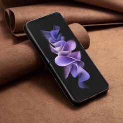 Kryty na mobil | Kryt Rhombus čierny – Samsung Galaxy Z Flip 8 | Kryty na mobil